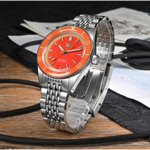 San Martin SN0116 – Vibrant Diver